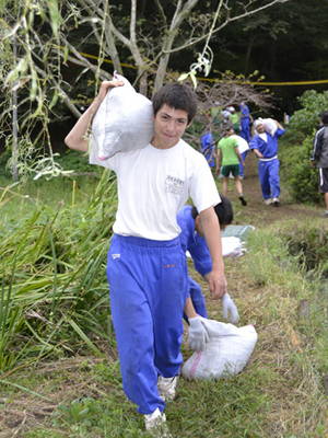 P1340566121003 (4).JPG